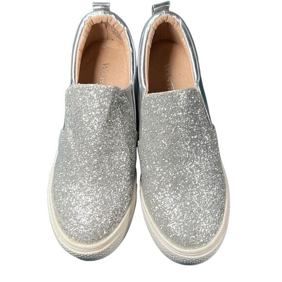 Women's Platform Slip On Glitter Sneaker “Wanted” the brand is Wanted - Picture 6 of 9